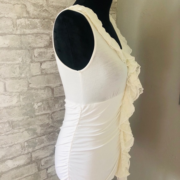 Maurice’s cream blouse size small lace detail - Picture 2 of 6